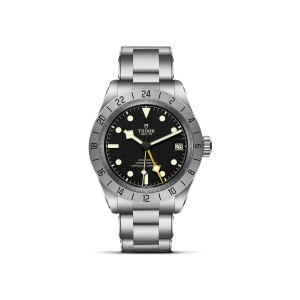 Montre TUDOR Black Bay Pro boîtier en acier 39 mm, bracelet en acier riveté
