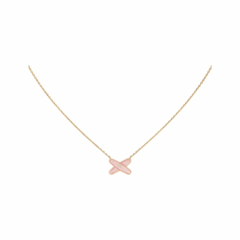 Pendentif Chaumet Jeux de Liens en or rose, diamants et opale rose