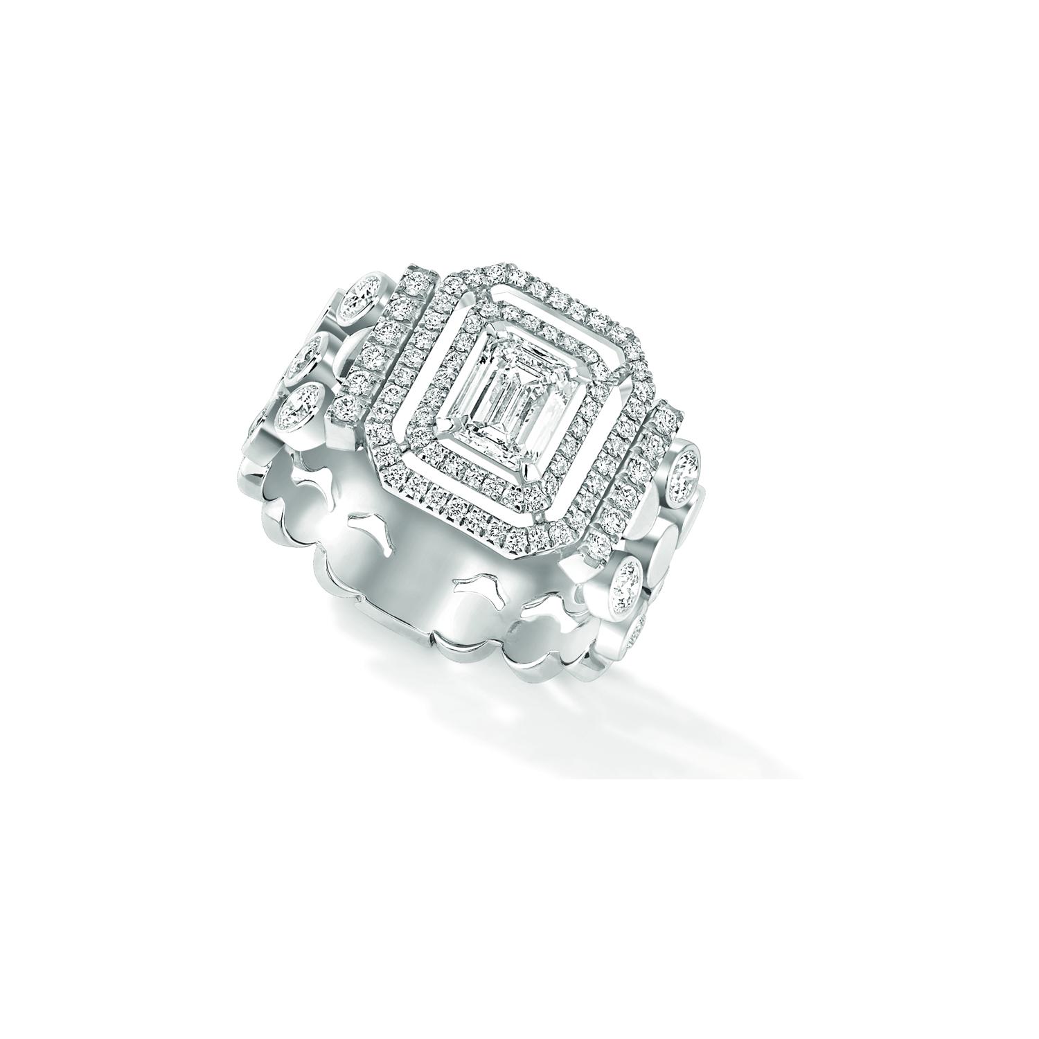 Bague Messika D-Vibes multi-rangs en or blanc et diamants