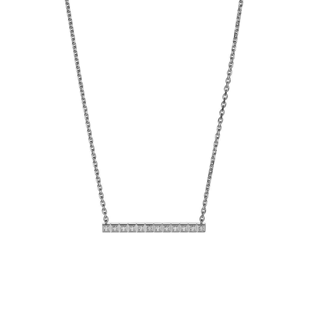 Collier Chopard Ice Cube Pure en or blanc et diamants