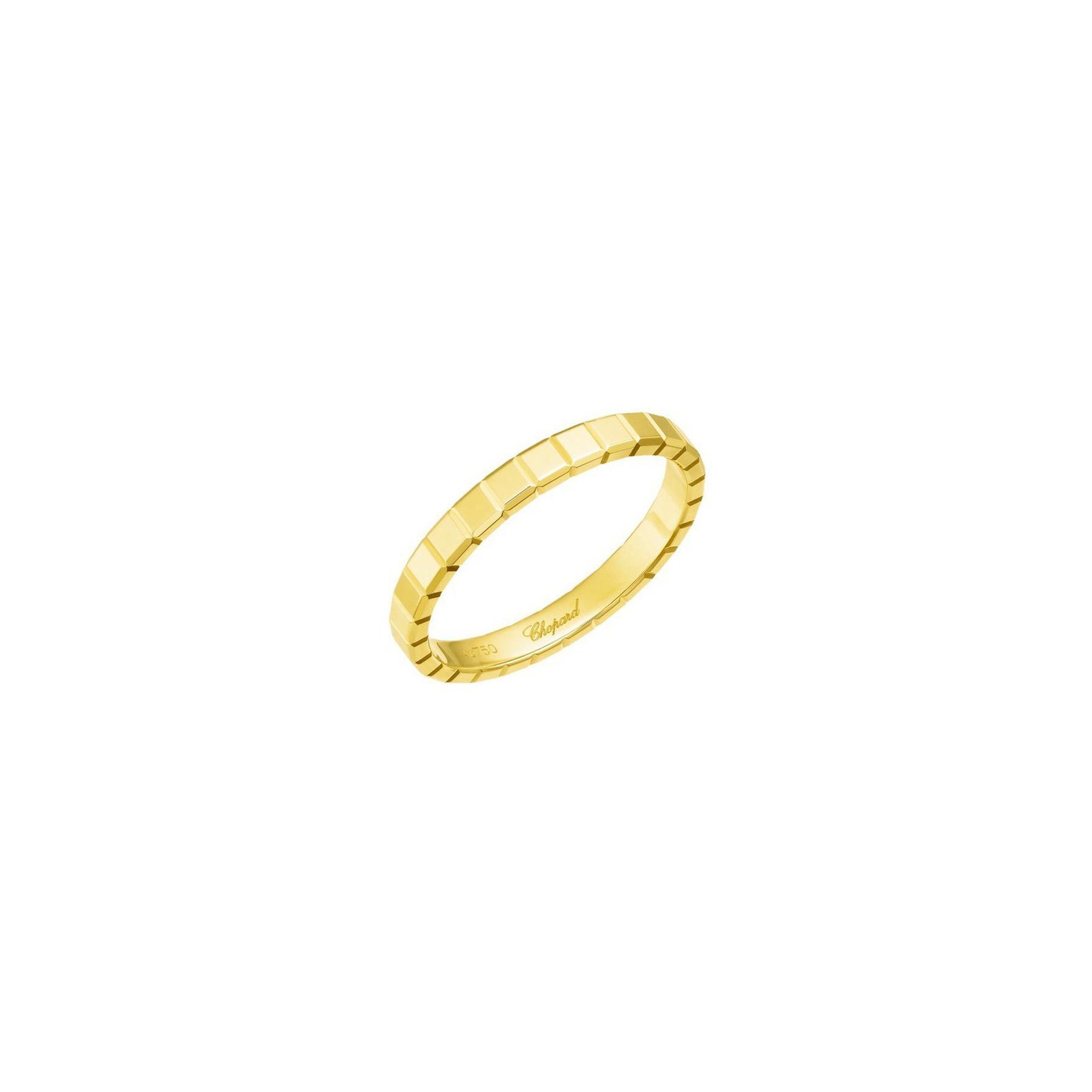 Bague Chopard Ice Cube Pure en or jaune, taille 53