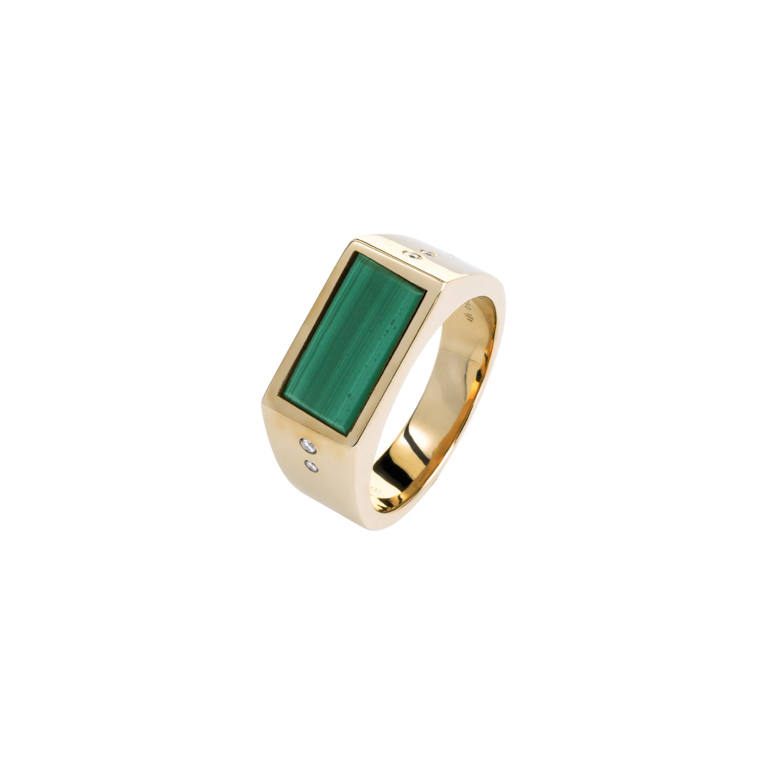 Bague Raynal en or jaune, diamants et vert