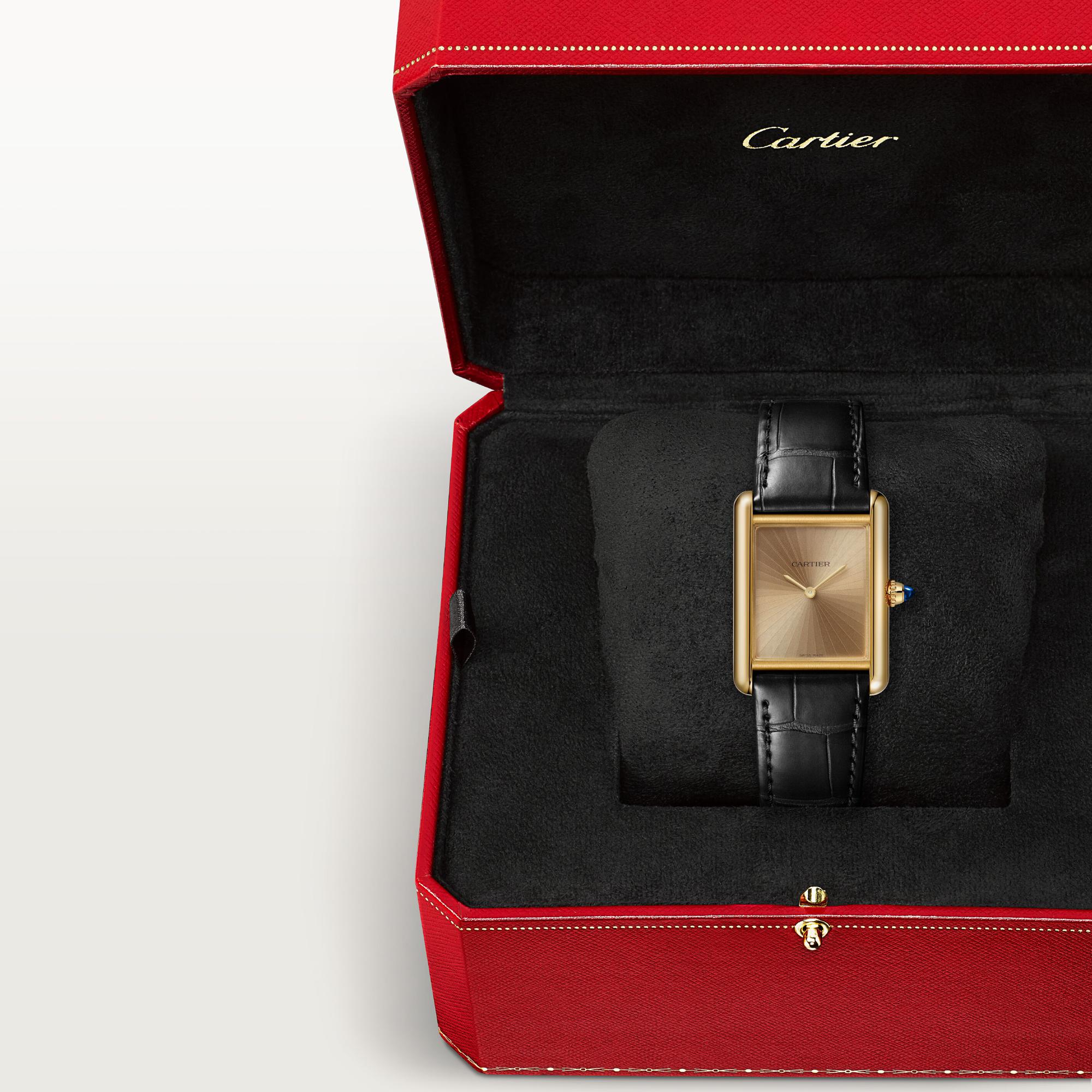 Montre Tank Louis Cartier Moyen modèle, or jaune, mouvement manuel