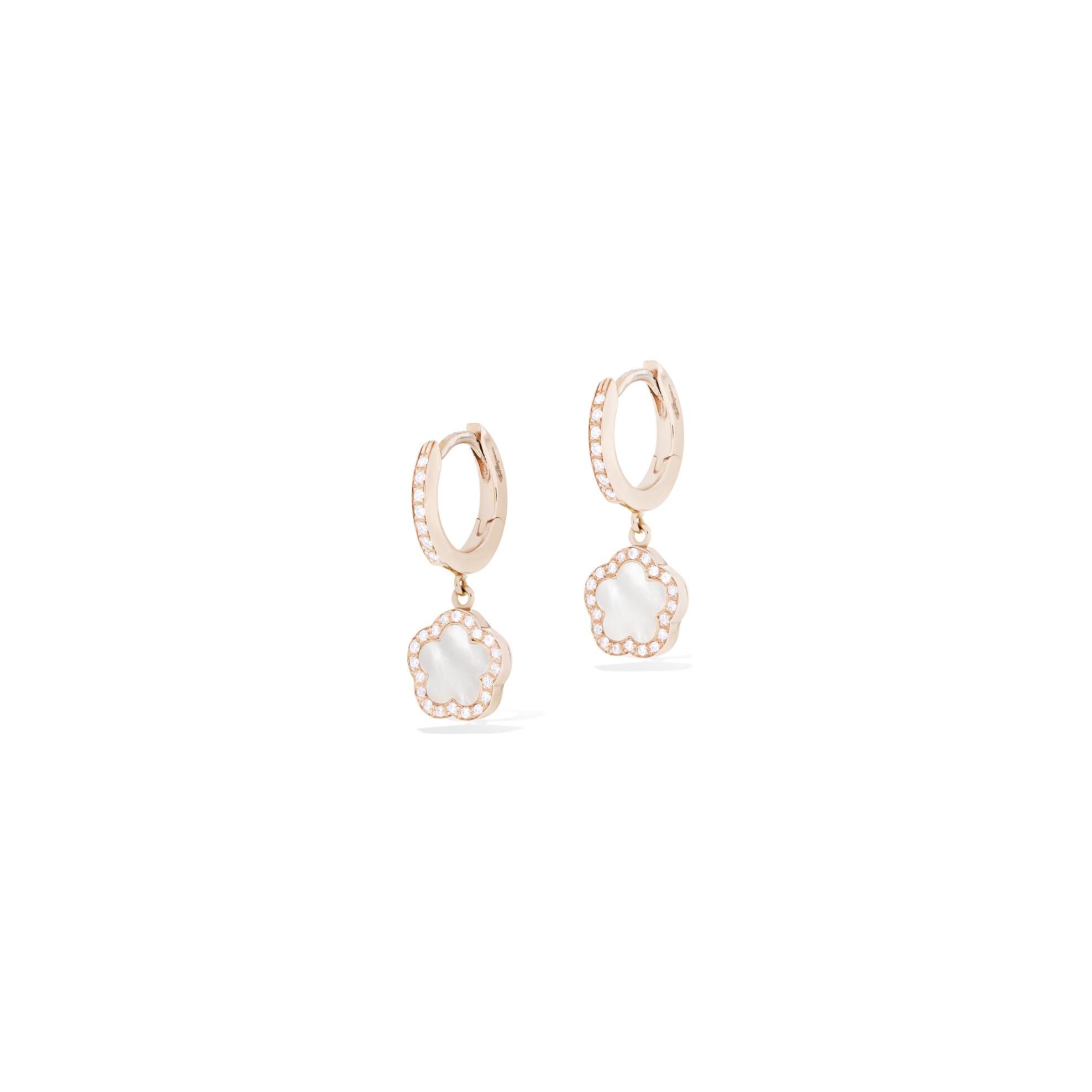 Mini créoles Cesare Pompanon Fiore di Mamma entourage diamants en or rose et nacres blanches