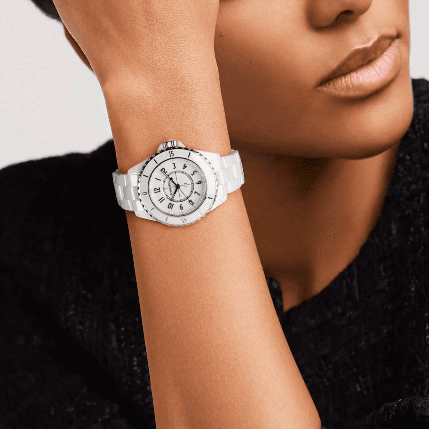 Montre CHANEL J12 bracelet Céramique H5698