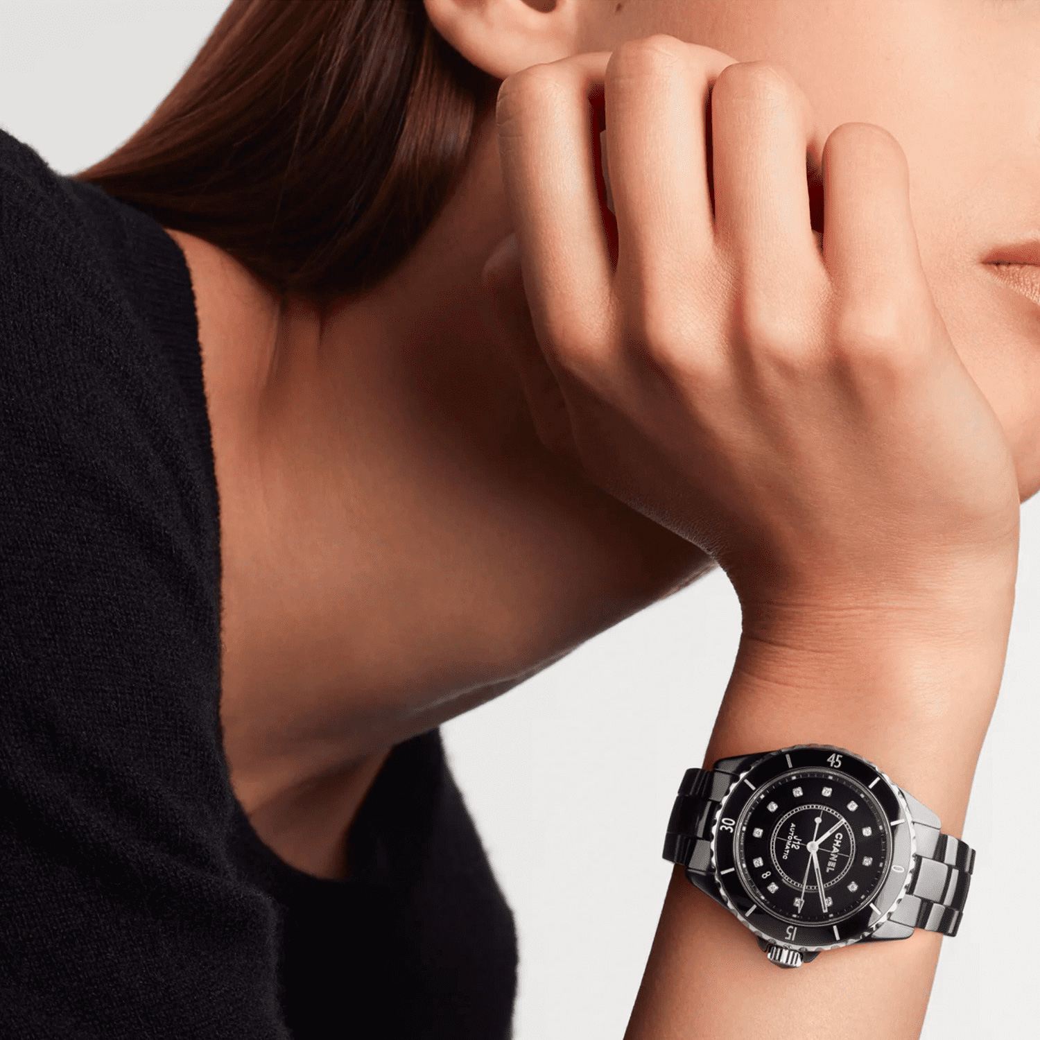 Montre CHANEL J12 Calibre 12.1, 38mm bracelet Céramique H5702
