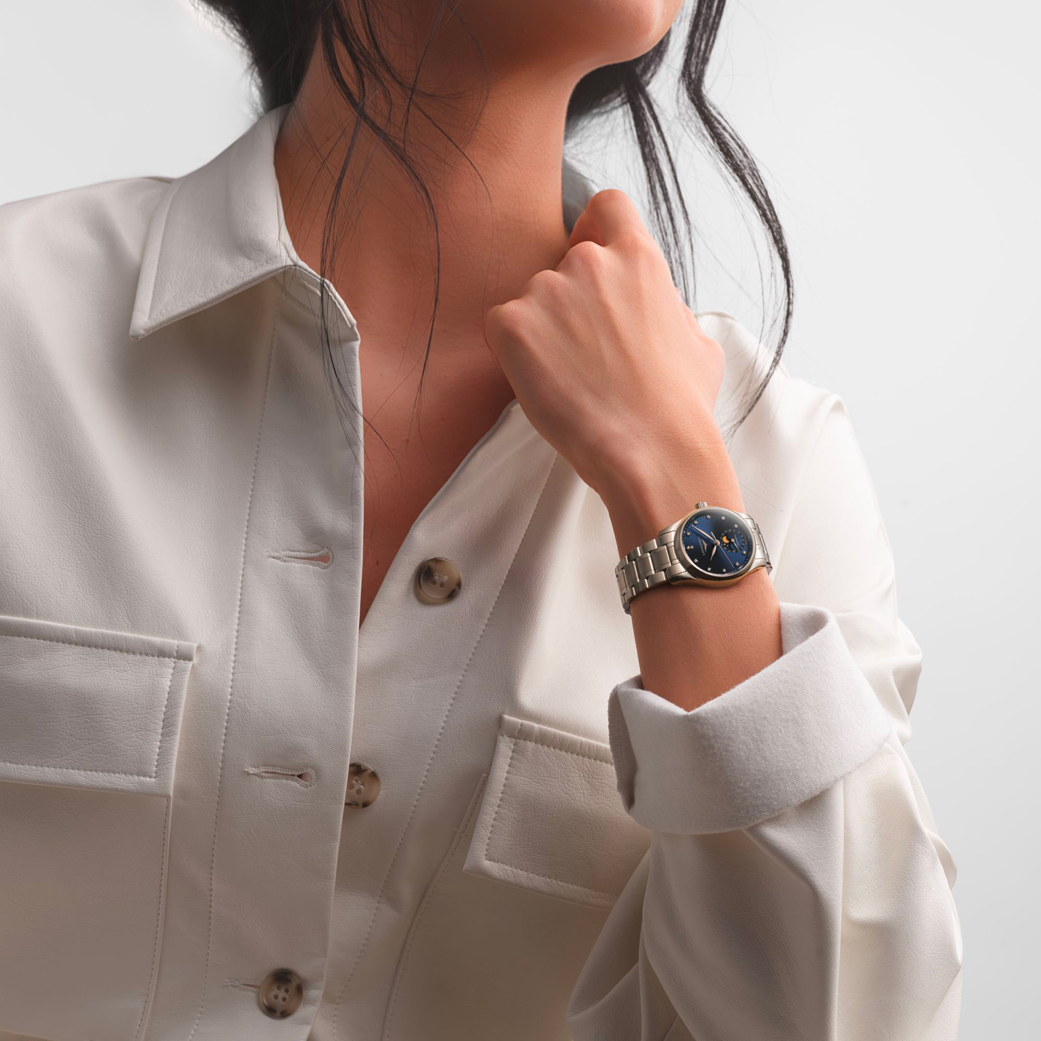 Montre Longines Master Collection L2.409.4.97.6 cadran Bleu bracelet Acier L2.409.4.97.6