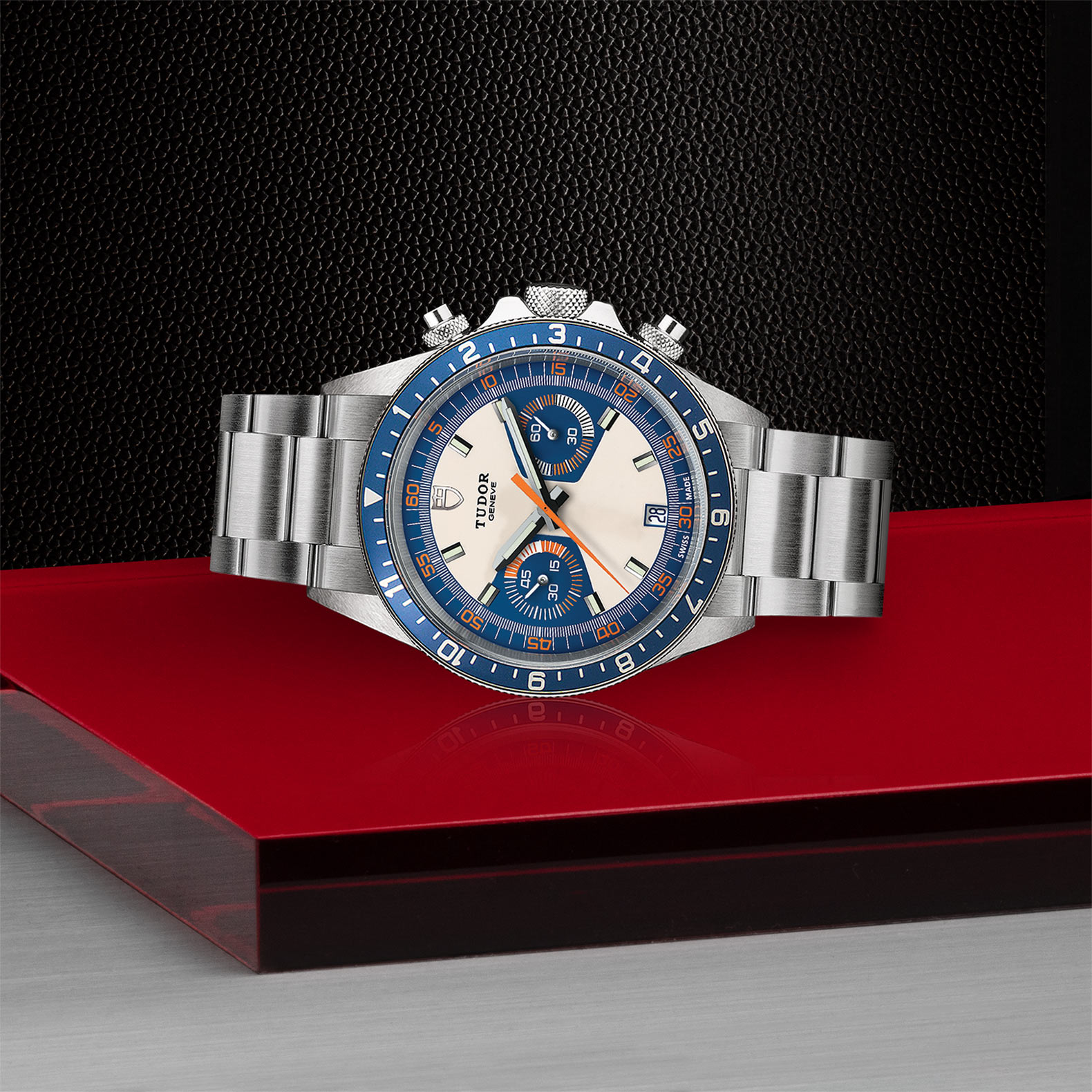 Tudor Chronographe Racing Heritage Bleu M70330B-004 Full-Set circa 2018  montre d'occasion