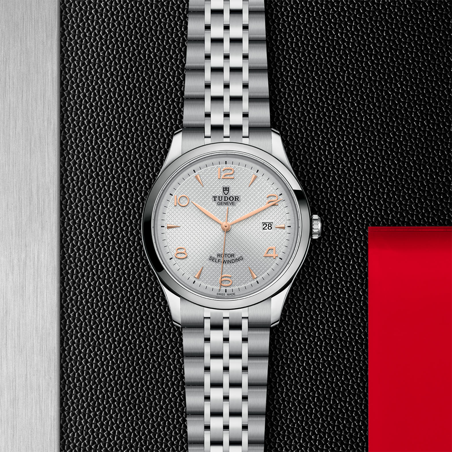 Montre TUDOR 1926 boîtier en acier 41 mm, cadran argenté