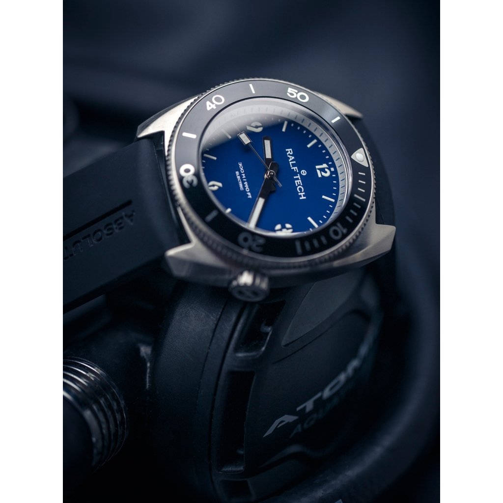 Montre RALF TECH WRV Electric Ocean