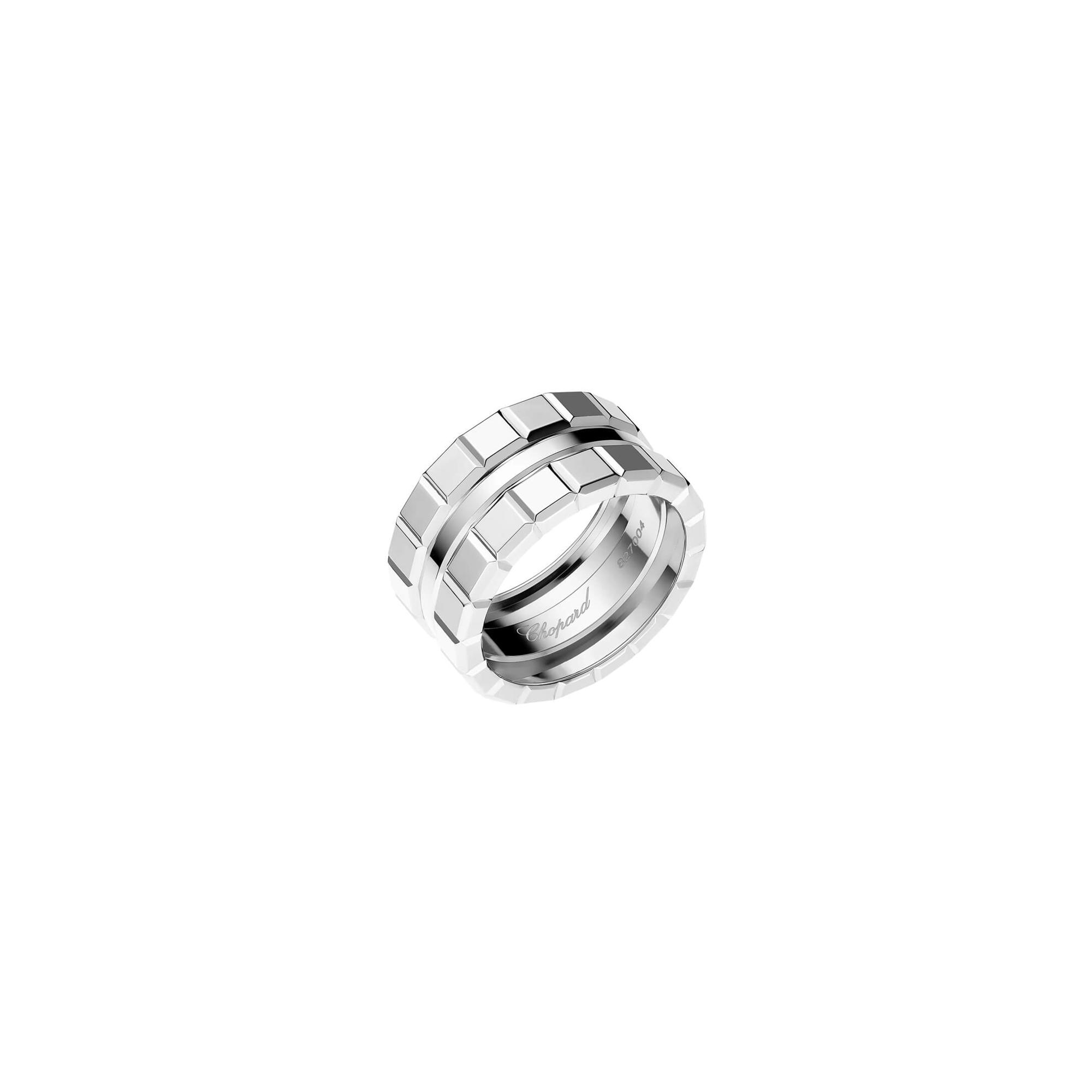 Bague Chopard Ice Cube en or blanc, taille 54