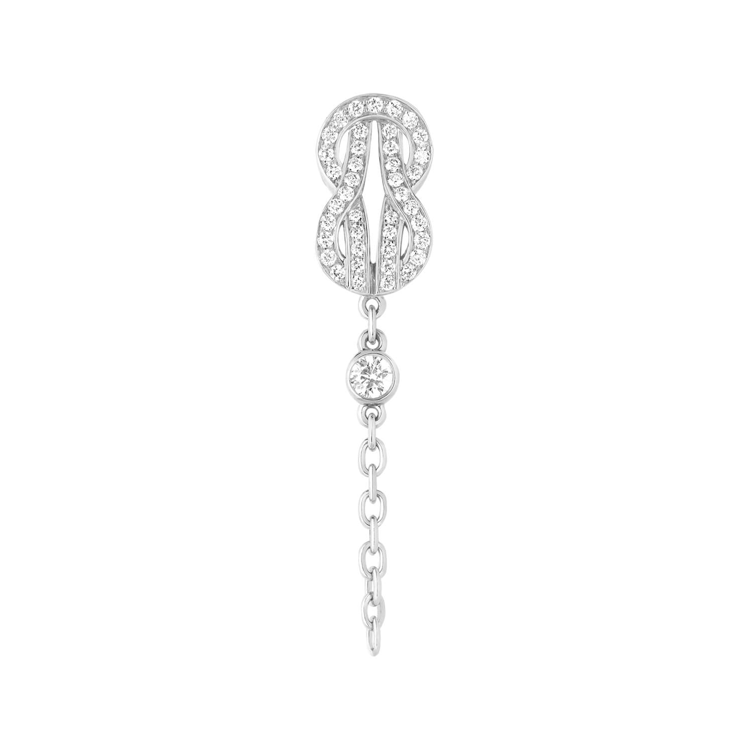 Mono boucle d'oreille FRED Chance Infinie en or blanc sertie de diamants