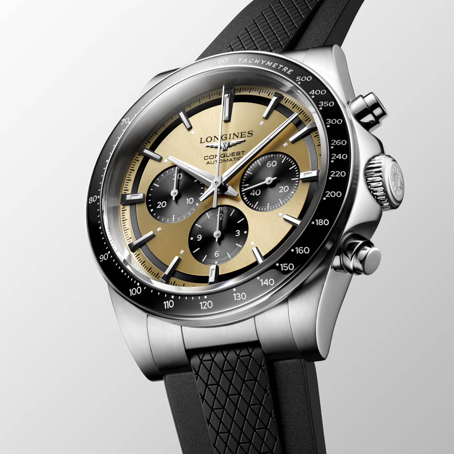 Montre Longines Conquest Chronographe L3.835.4.32.9 cadran Doré bracelet Caoutchouc L3.835.4.32.9
