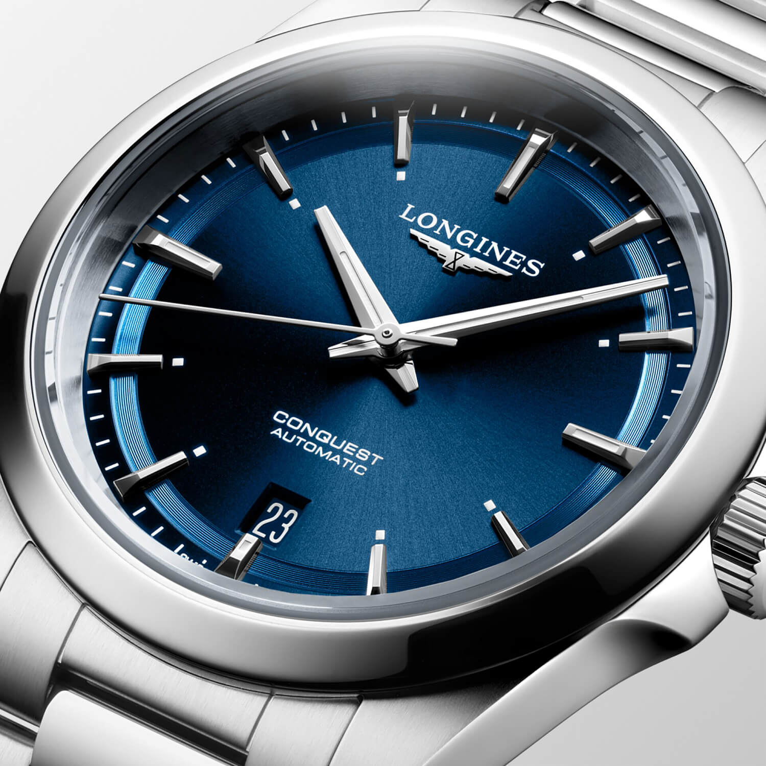 Montre Longines Conquest L3.720.4.92.6 cadran Bleu bracelet Acier L3.720.4.92.6