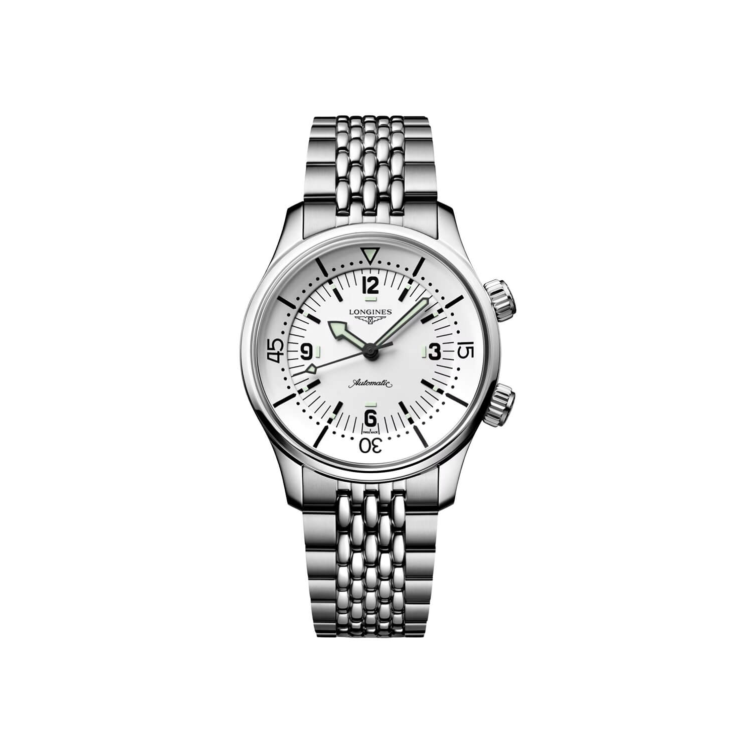 Montre Longines Legend Diver 39mm L3.764.4.16.6 cadran Blanc bracelet Acier L3.764.4.16.6