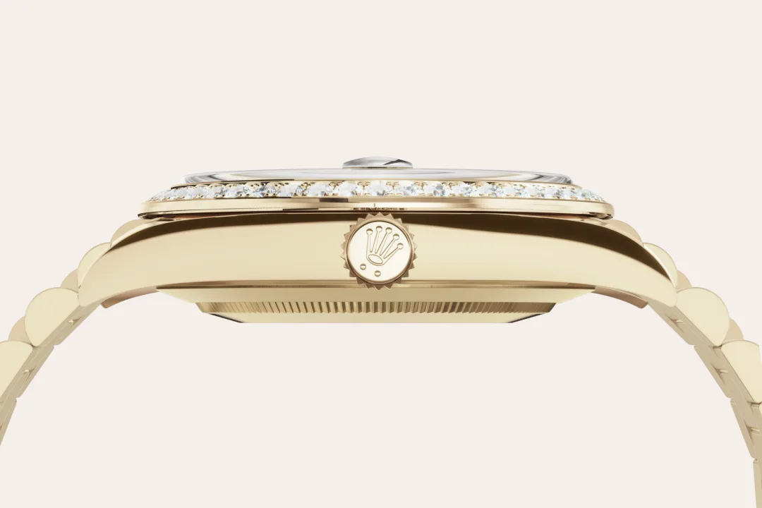 Rolex Day-Date in 18 ct yellow gold, M228348RBR-0002 | The Vault