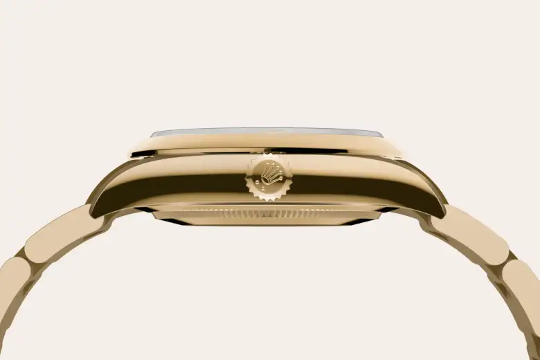 Rolex Oyster Perpetual 34 in 18 ct yellow gold M124208-0001 at Auberi