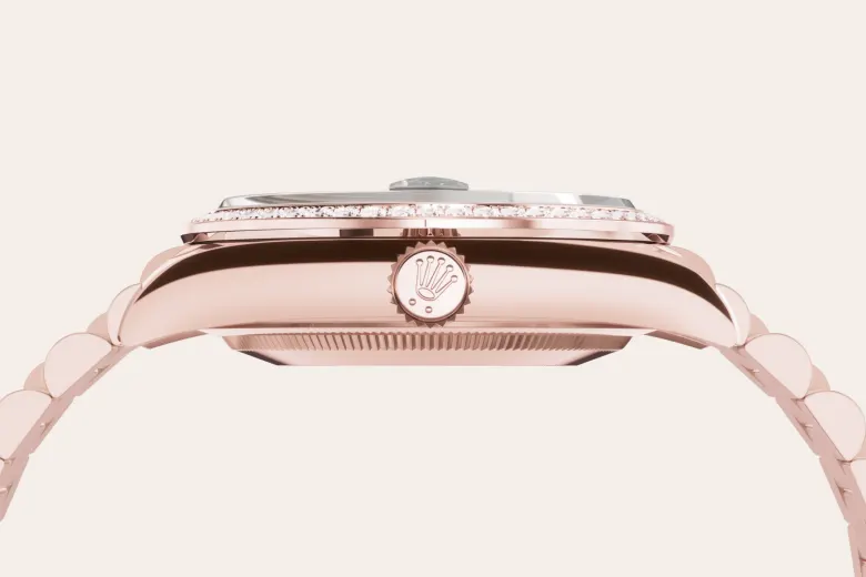 Rolex Day-Date 36 en Or Everose 18 ct M128345RBR-0052 chez Dubail
