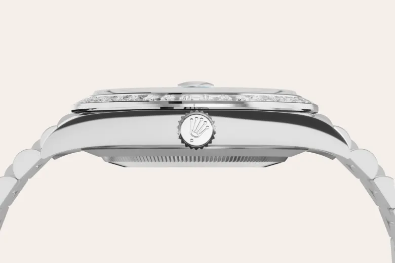 Rolex Day-Date 40 en Platine M228396TBR-0020 chez Dubail