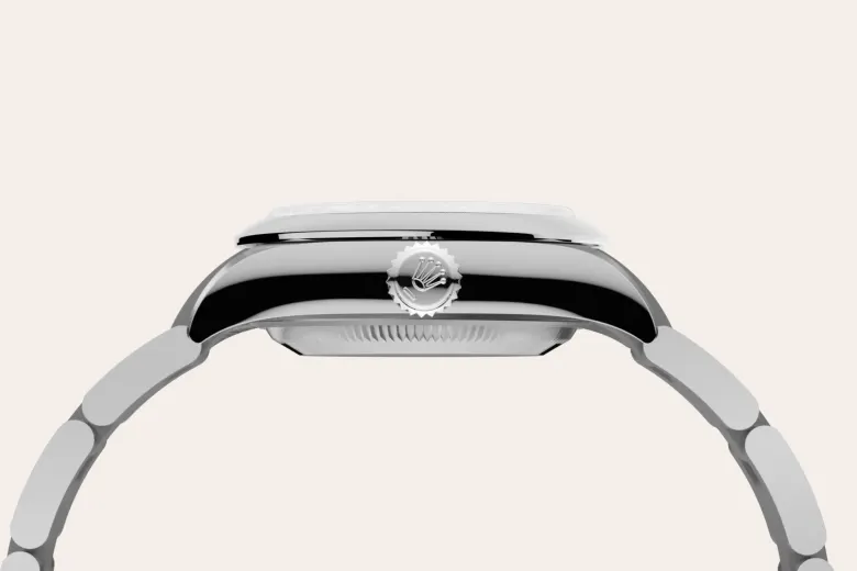 Rolex Oyster Perpetual 28 en Acier Oystersteel M276200-0006 chez Hall of Time