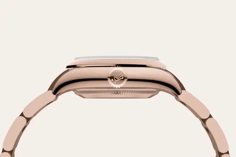 Rolex Oyster Perpetual 28 in 18 ct Everose gold M276205-0002 at Boutique Rolex Genève