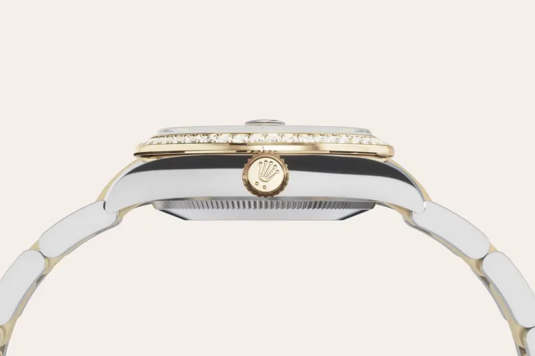 Rolex Datejust 31 en Rolesor jaune – combinaison d’acier Oystersteel et d’or jaune M278383RBR-0029 chez Dubail