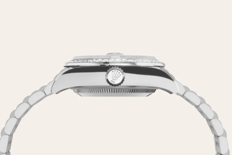 Rolex Lady-Datejust en Rolesor gris – combinaison d’acier Oystersteel et d’or gris M279384RBR-0015 chez Bijouterie Mornier