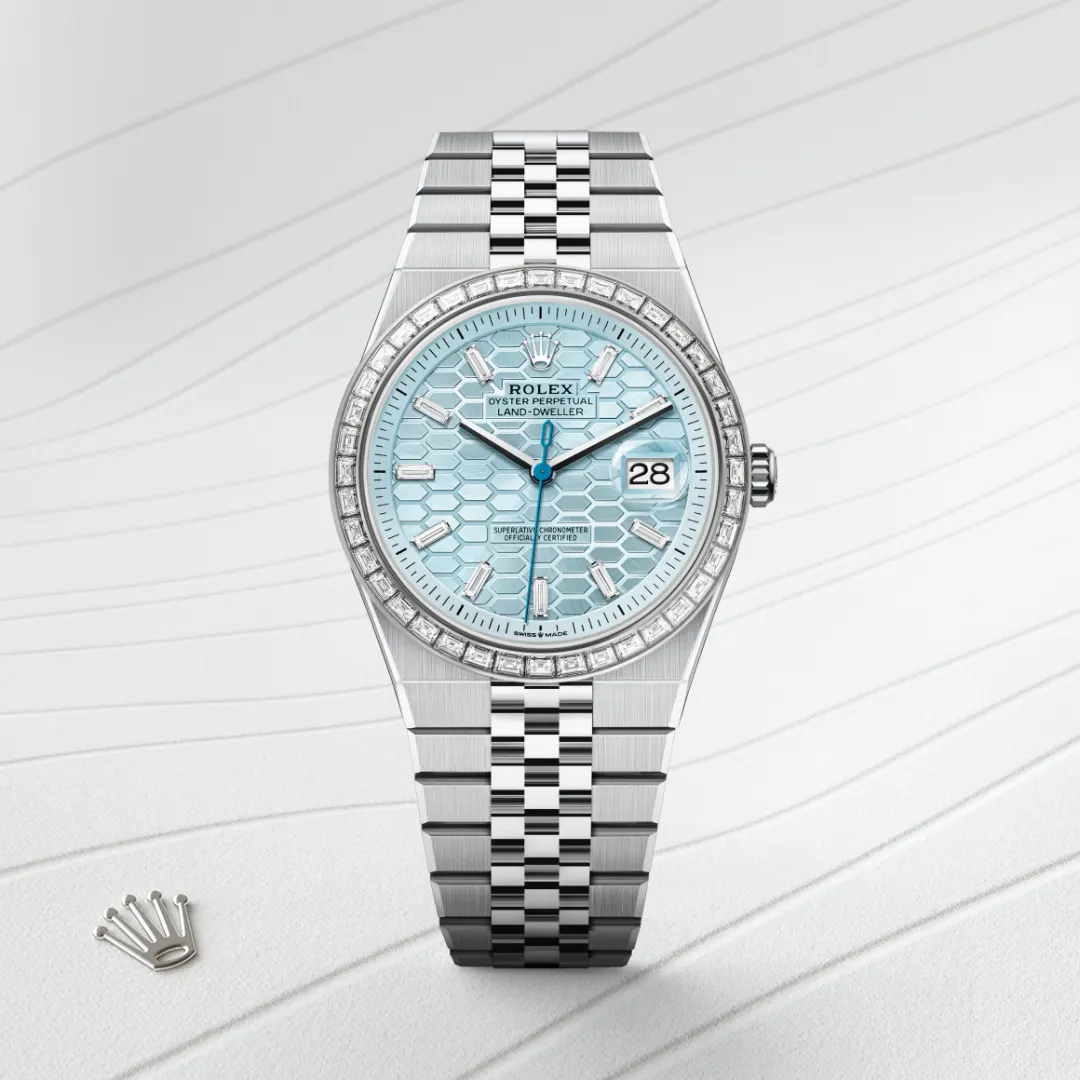 Rolex Land-Dweller 40 en Platine M127386TBR-0001 chez Hall of Time
