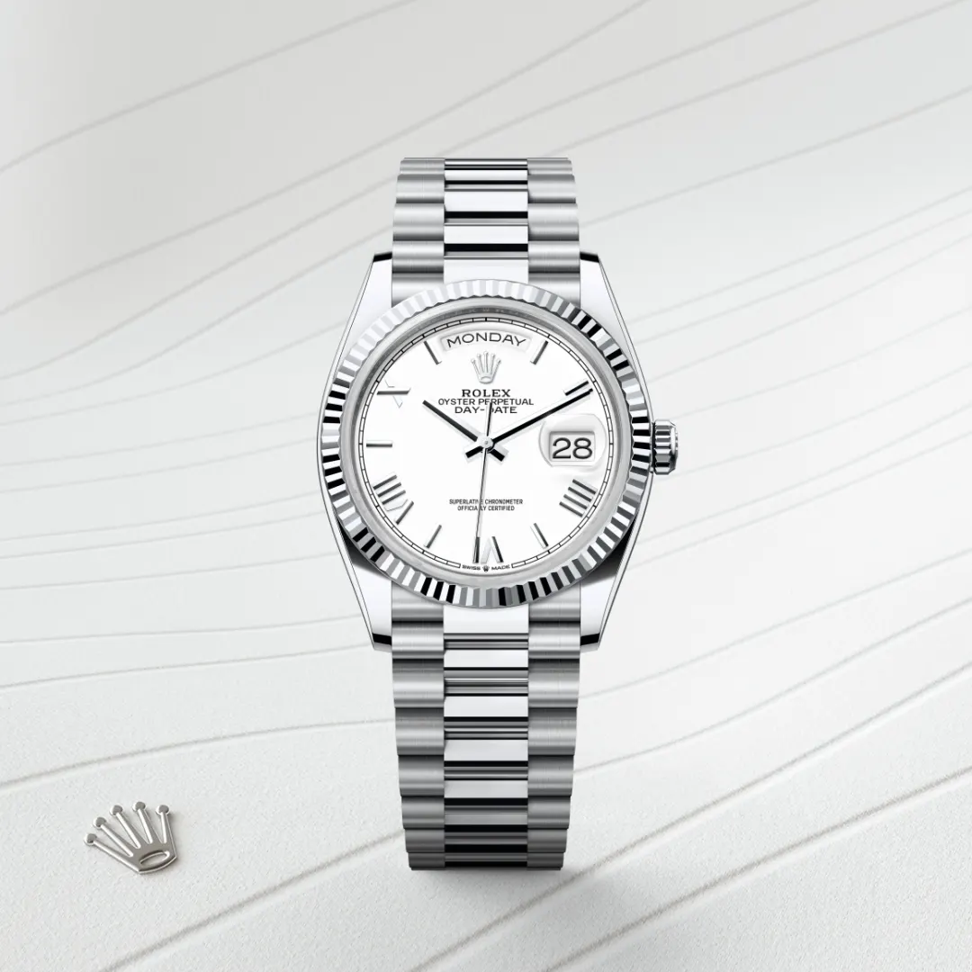 Rolex Day-Date 36 en Platine M128236-0017 chez Dubail