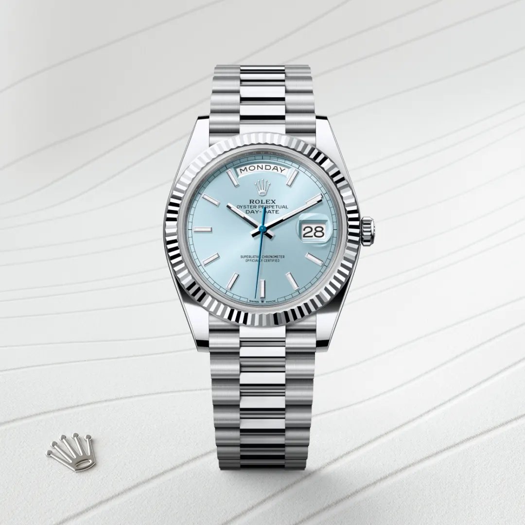 Rolex Day-Date 40 en Platine M228236-0018 chez Veron Roques