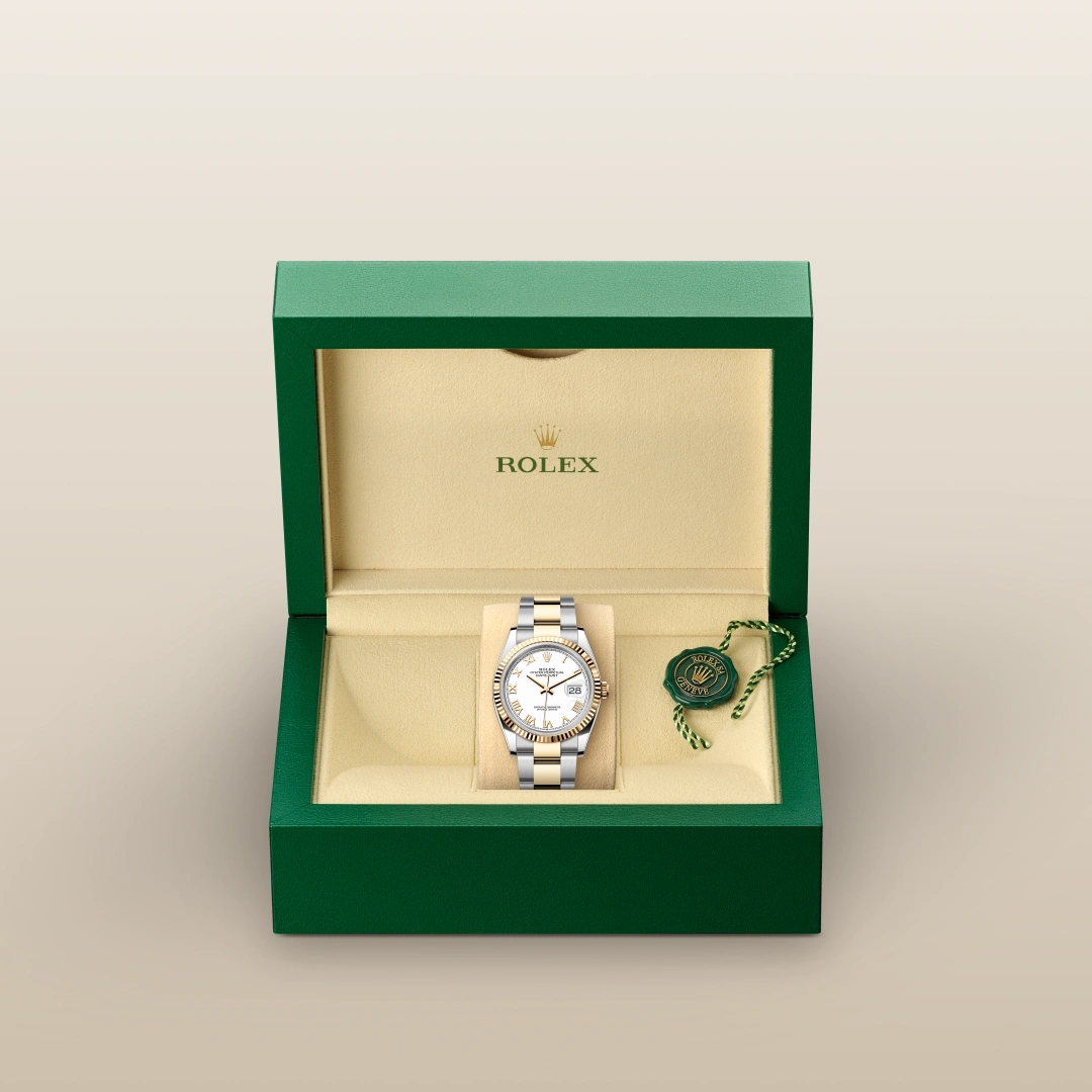 Rolex Datejust 36 en Rolesor jaune – combinaison d’acier Oystersteel et d’or jaune M126233-0030 chez Hall of Time