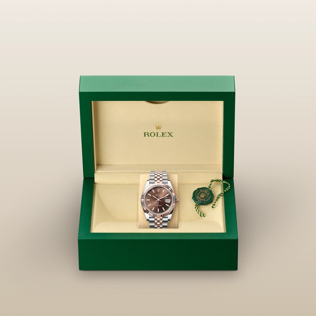 Rolex Datejust 41 en Rolesor Everose – combinaison d’acier Oystersteel et d’or Everose M126331-0002 chez Ferret