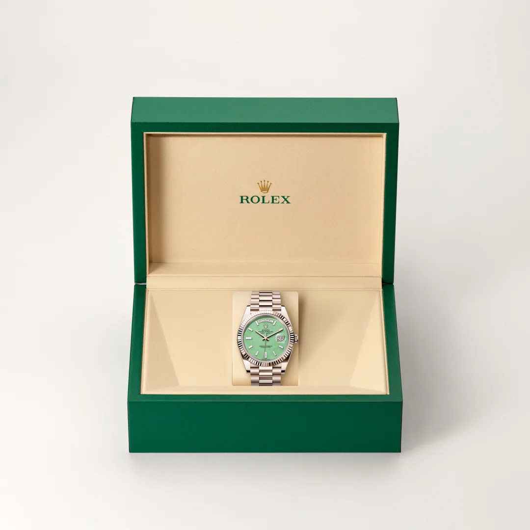 Rolex Day-Date 40 in 18 ct Jubilee Gold M228235JG-0003 at Boutique Rolex Genève