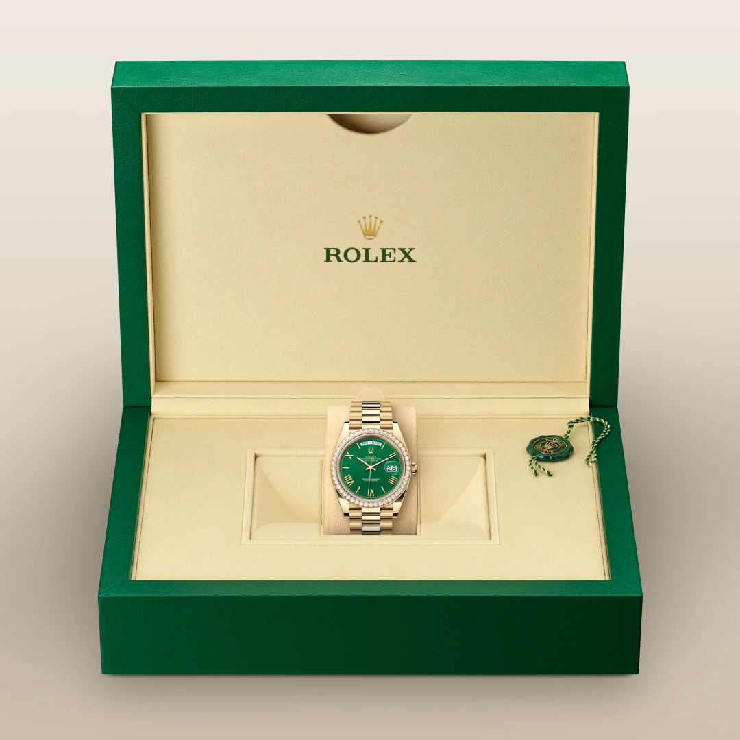 Rolex Day-Date 40 en Or jaune 18 ct M228348RBR-0040 chez Dubail