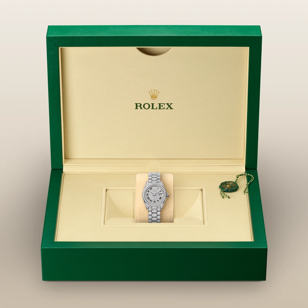Rolex Lady-Datejust en Or gris 18 ct avec flancs de carrure et cornes sertis de diamants M279459RBR-0001 chez Raynal