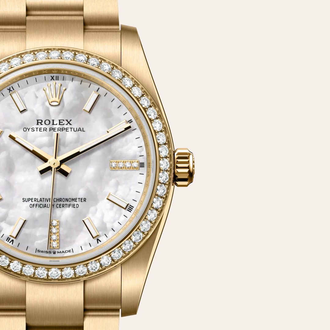 Rolex Oyster Perpetual 34 in 18 ct yellow gold M124248RBR-0001 at Shemer Jewellers