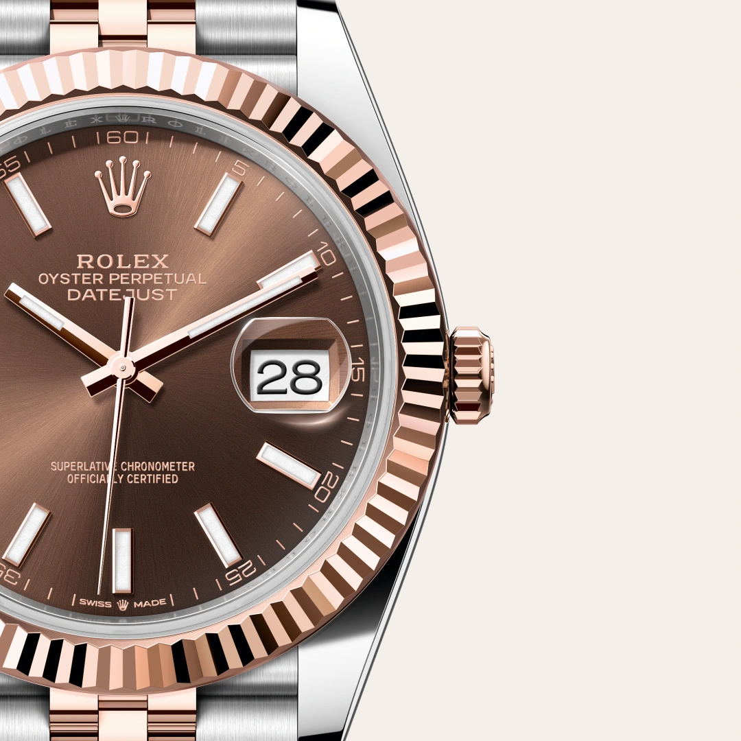 Rolex Datejust 41 en Rolesor Everose – combinaison d’acier Oystersteel et d’or Everose M126331-0002 chez Ferret