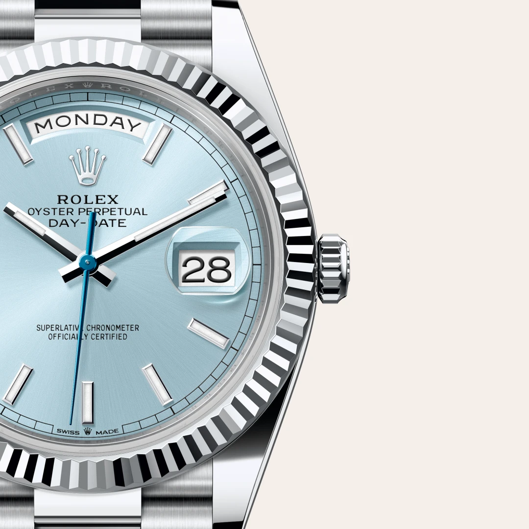Rolex Day-Date 40 en Platine M228236-0018 chez Veron Roques