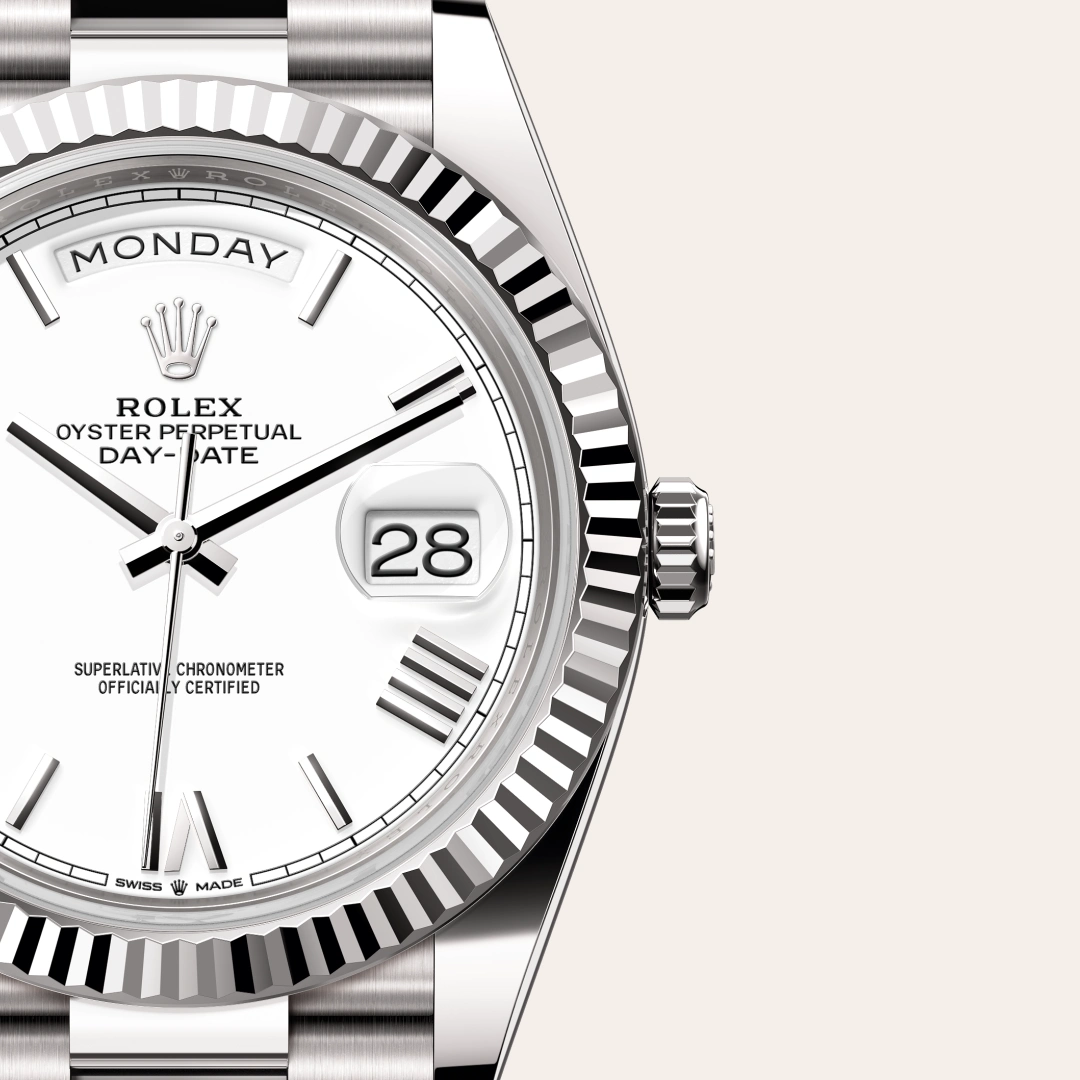 Rolex Day-Date 40 en Or gris 18 ct M228239-0046 chez Dubail
