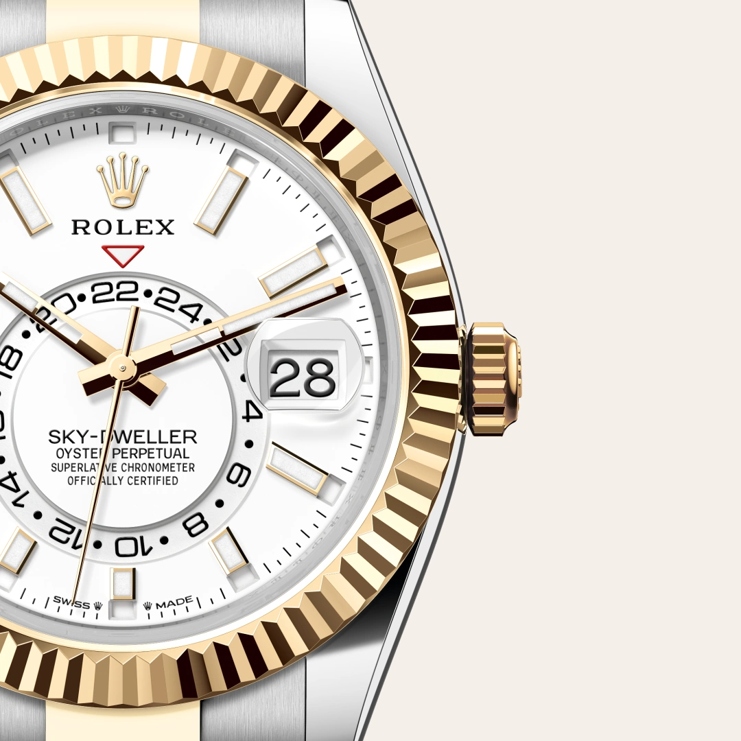 Rolex Sky-Dweller en Rolesor jaune – combinaison d’acier Oystersteel et d’or jaune M336933-0005 chez Bijouterie Mornier