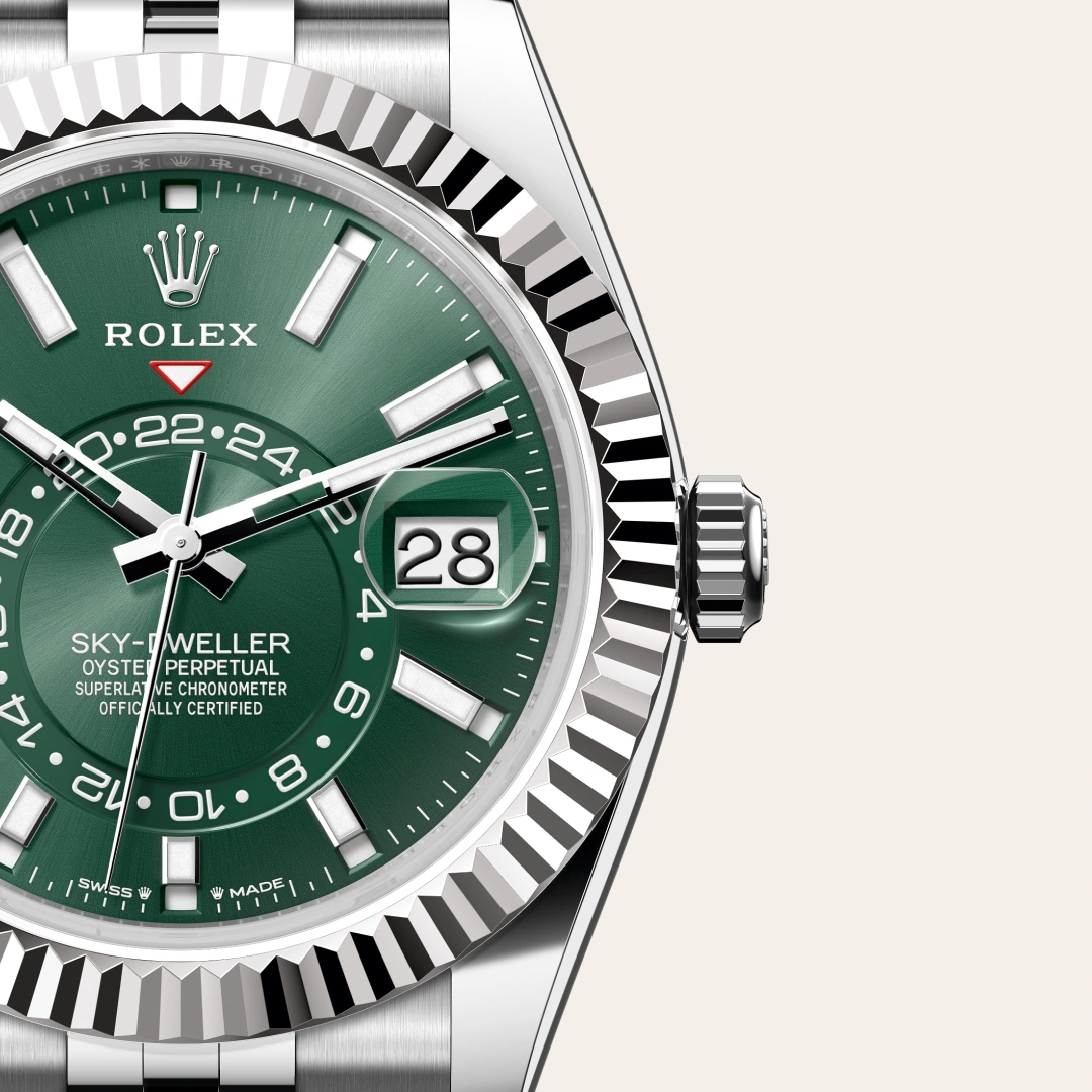 Rolex Sky-Dweller en Rolesor gris – combinaison d’acier Oystersteel et d’or gris M336934-0002 chez Hardy