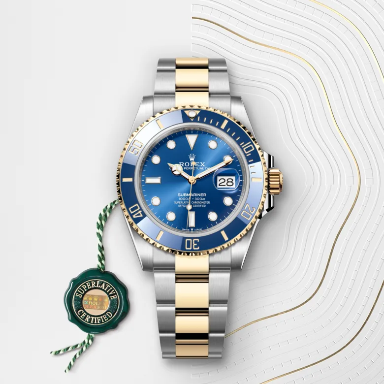 Rolex Submariner in Yellow Rolesor - combination of Oystersteel