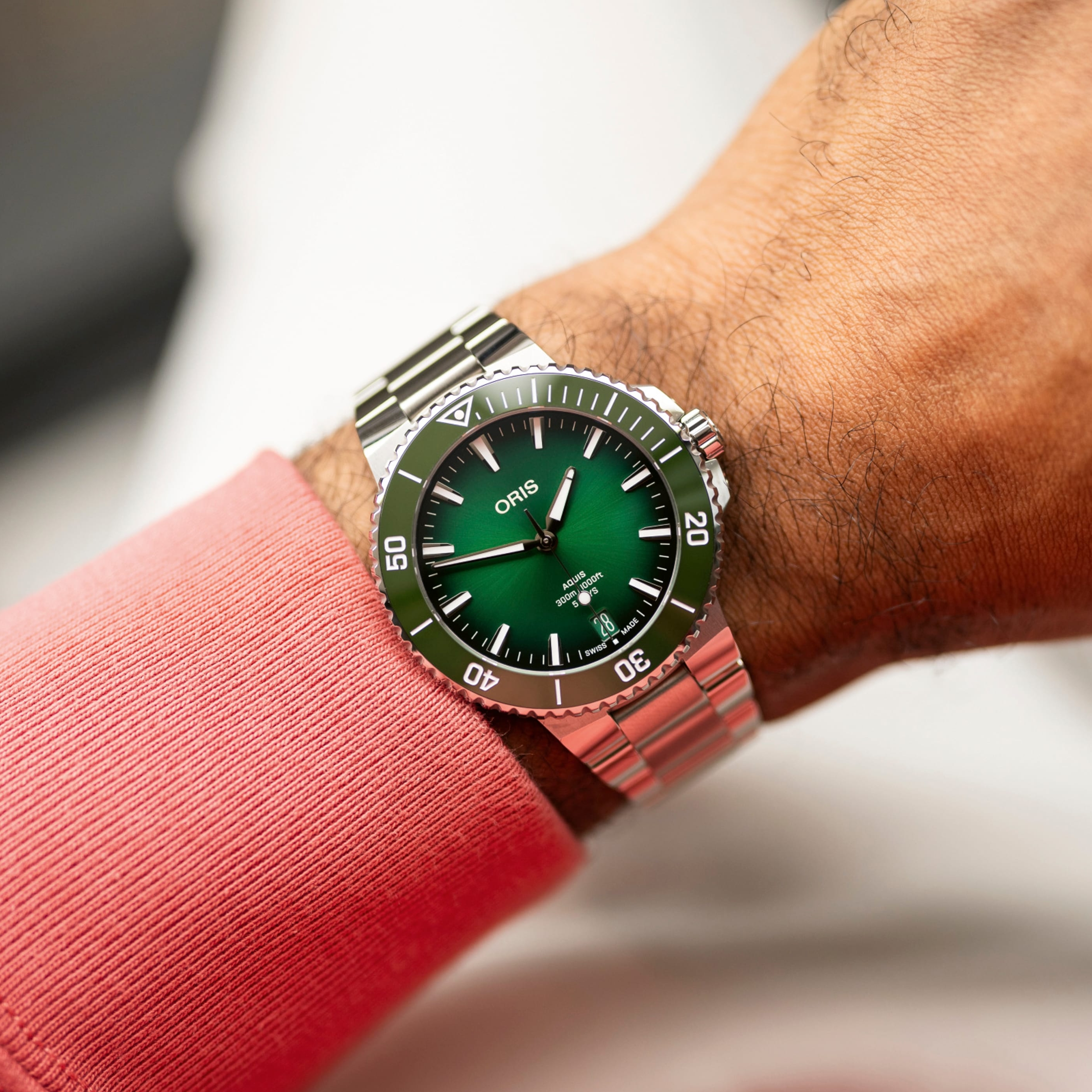 Montre Oris Aquis Date Calibre 400 Acier Cadran Vert