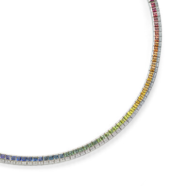 Collier Rainbow or blanc, saphirs chauffés multicolores 2.5 mm taille princesse, 1 rang de diamants