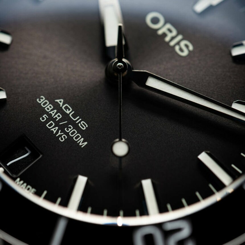 Oris Aquis Date Calibre 400 watch