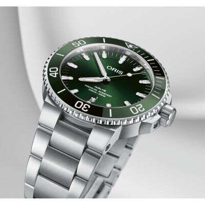 Oris Aquis Date watch