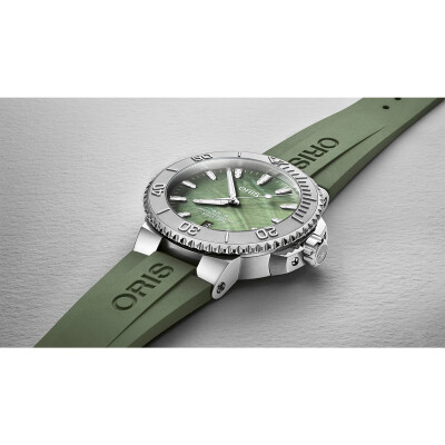 Montre Oris Aquis New York Harbor Limited Edition