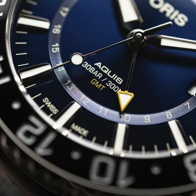 Montre Oris Aquis GMT Date