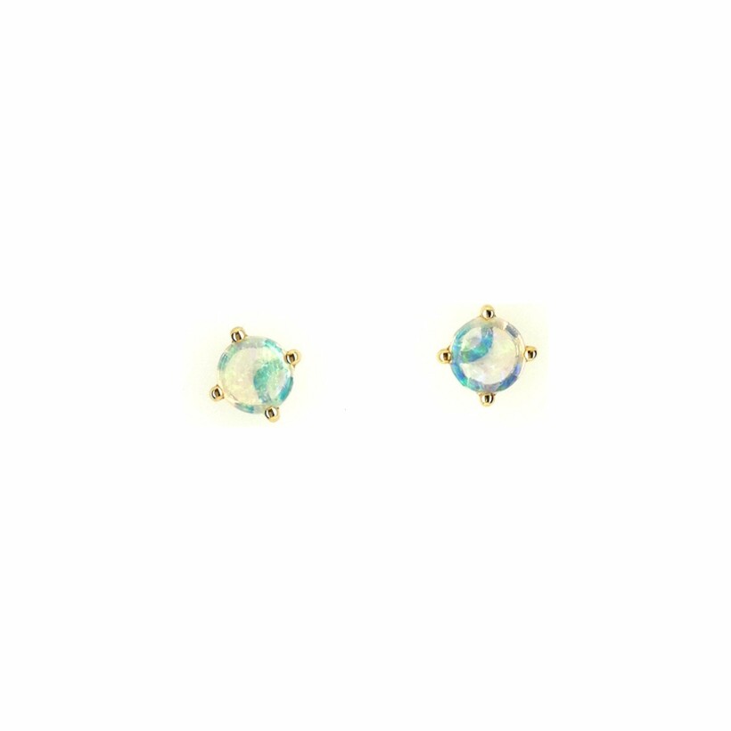 Boucles d'oreilles en or jaune et opale