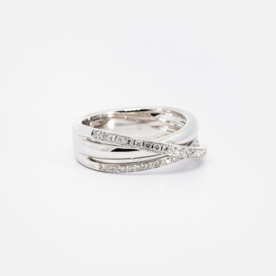 Bague or blanc & diamants  